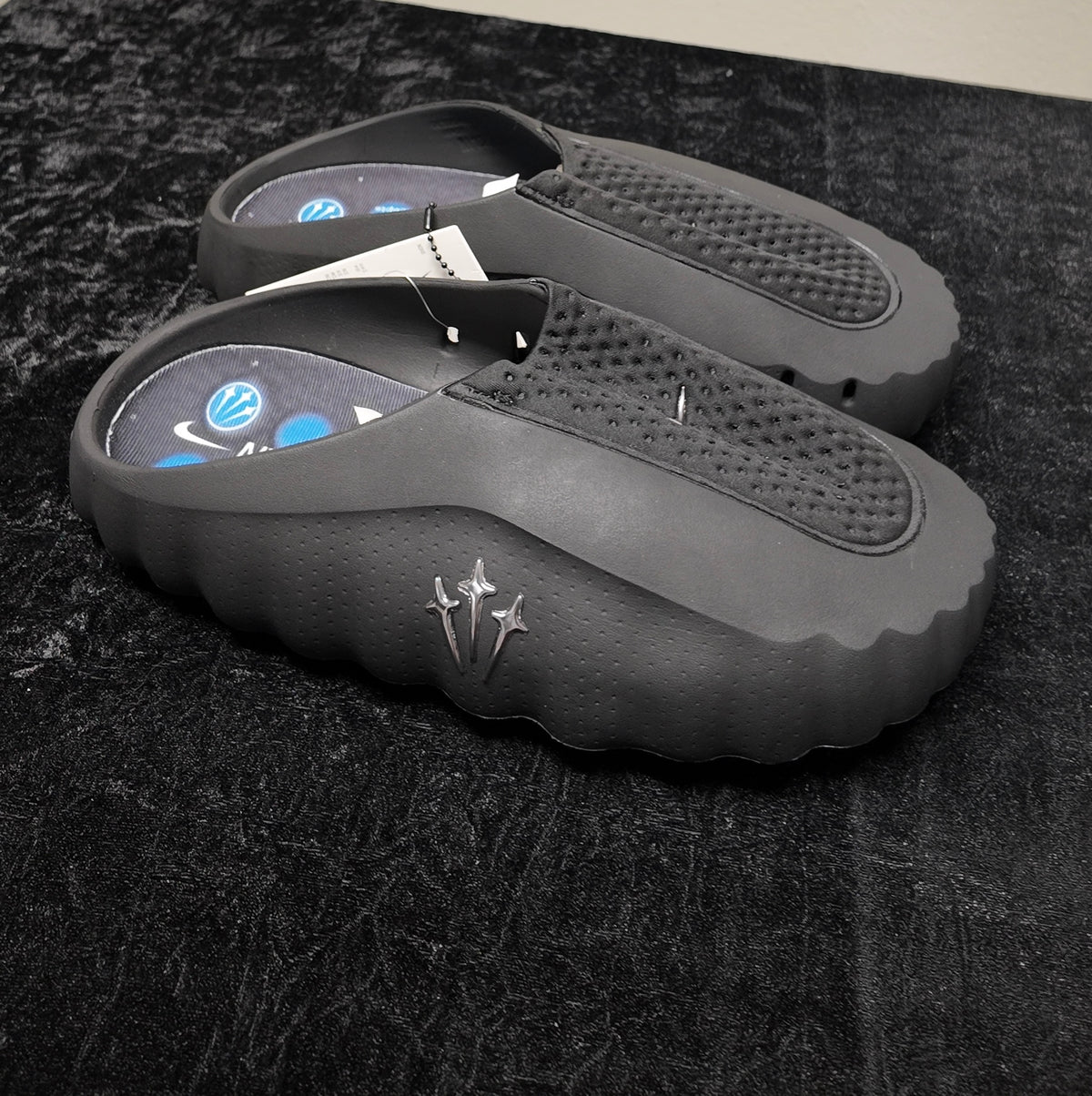 Nike Mind 001 Slides – Black Chrome (Brand New, Authentic)